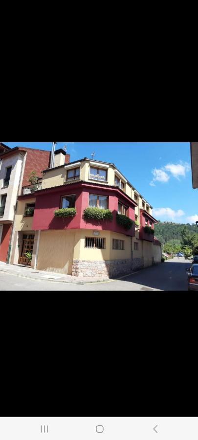 Villa Isabel 2 Llaves Arriondas Exterior foto