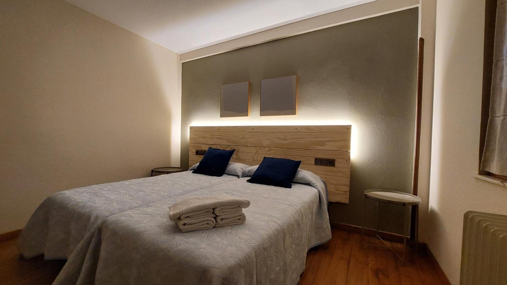 Villa Isabel 2 Llaves Arriondas Habitación foto